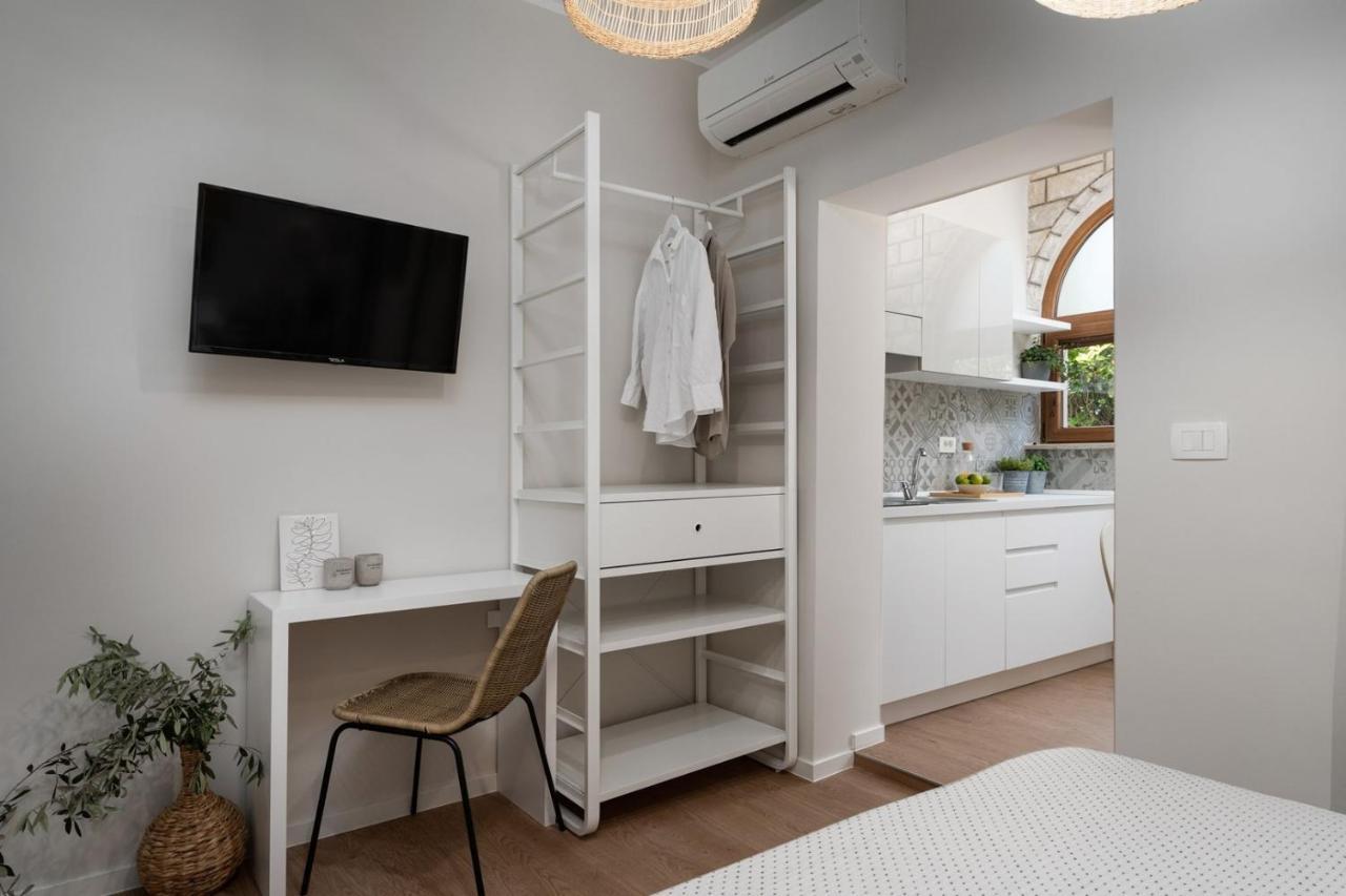 Apartments Alloro By Seeadria Agency Novigrad Istria 外观 照片