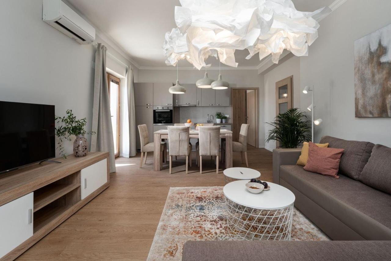 Apartments Alloro By Seeadria Agency Novigrad Istria 外观 照片